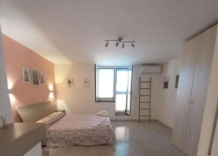 Ultreya * Procida